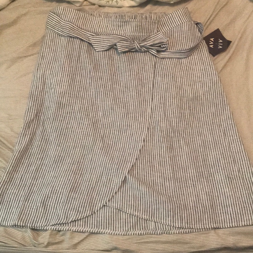 NWT skirt